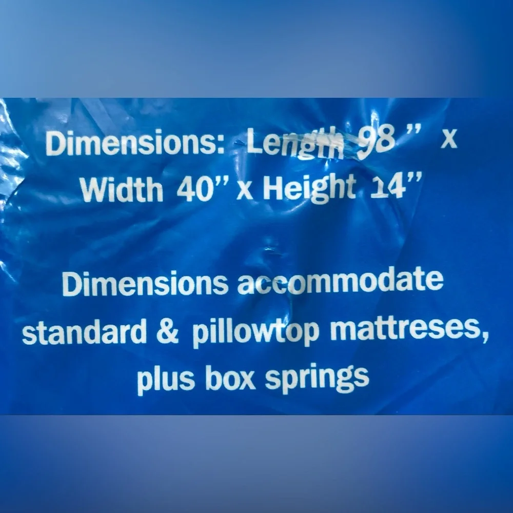 Pak’N’Move mattress bag, twin size. Works with pillow top mattress.